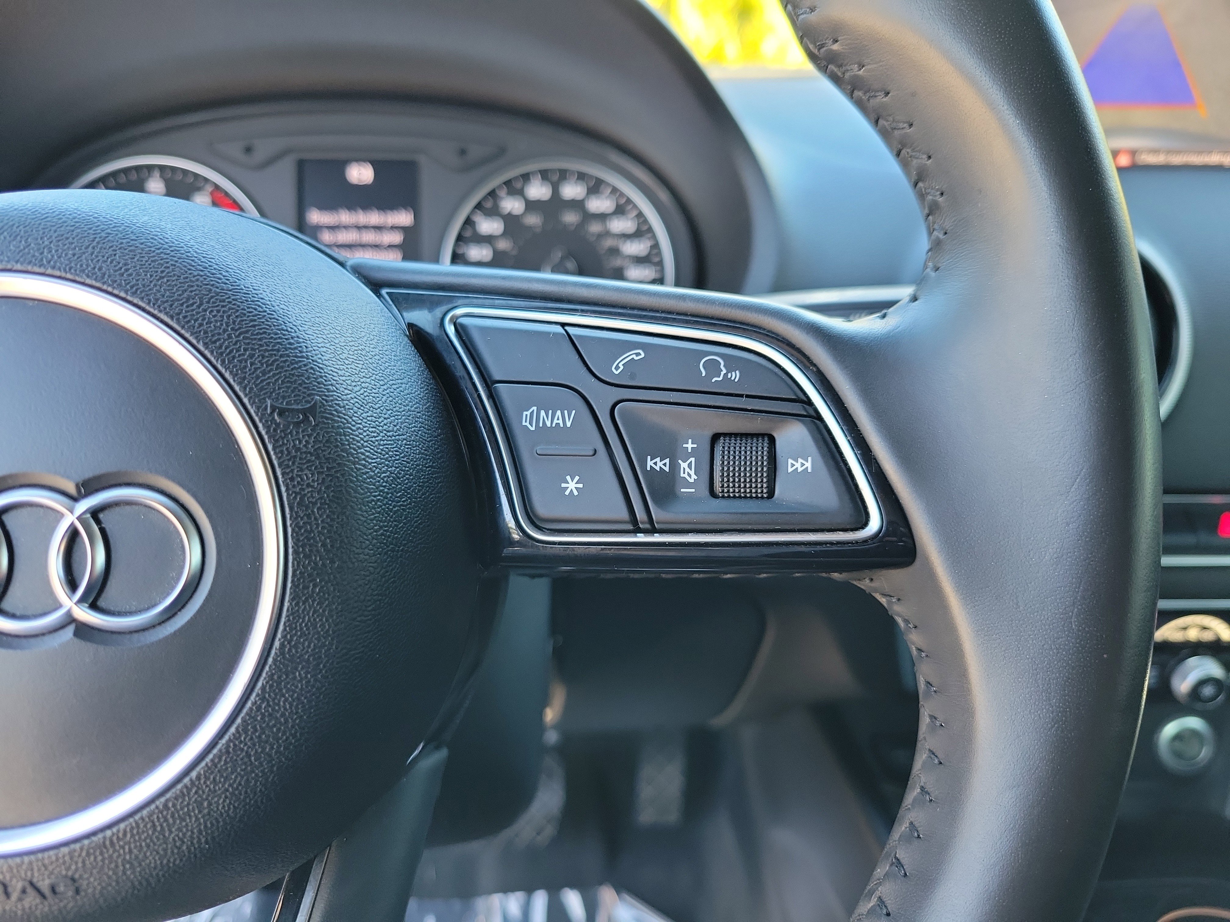 Used 2018 Audi A3 2.0T Premium w/ Convenience Package image 32