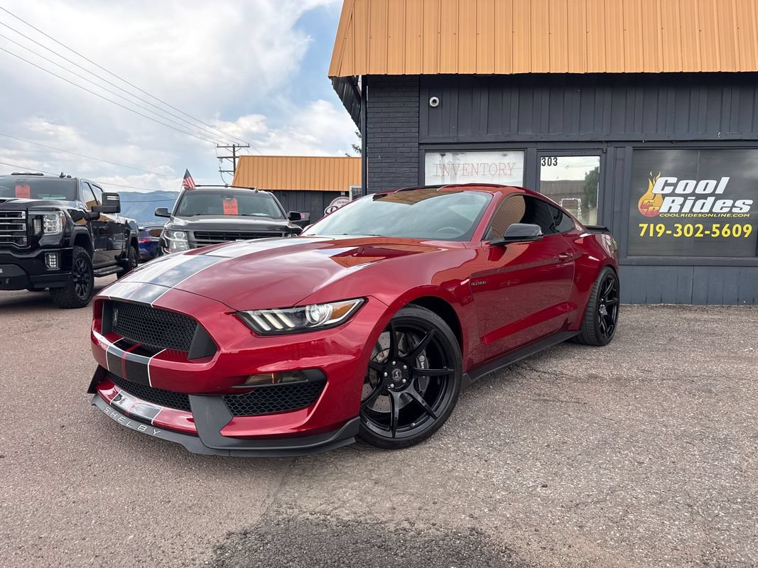 Used 2017 Ford Mustang Shelby GT350 RWD image 2