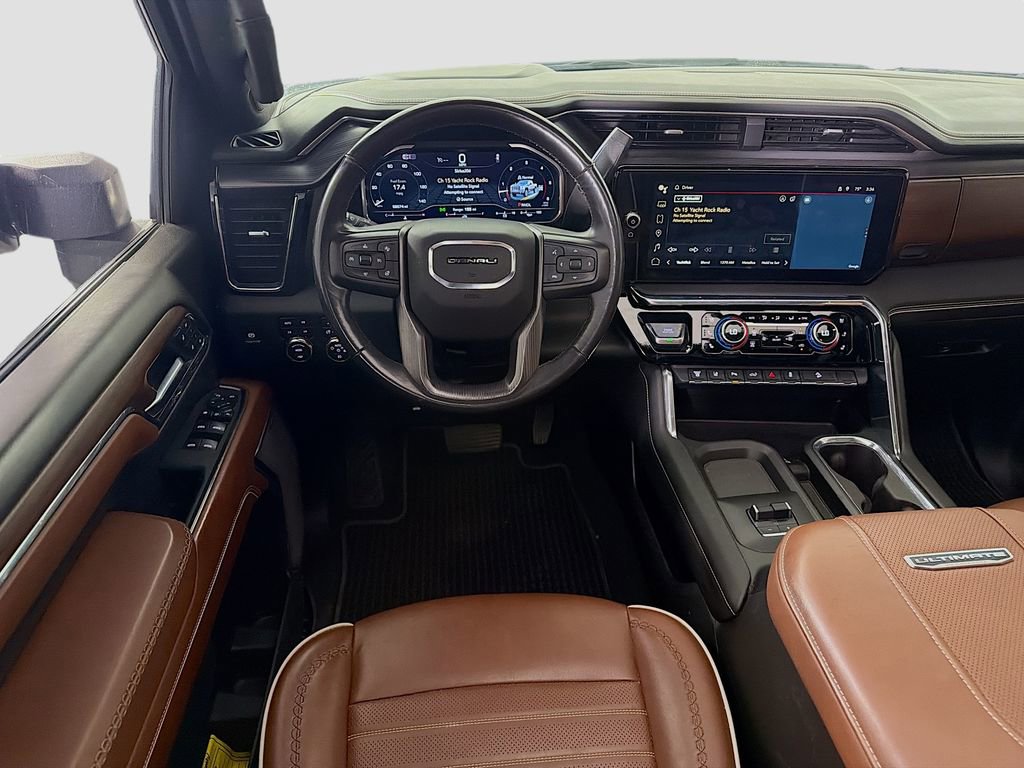 Used 2024 GMC Sierra 3500 Denali Ultimate AWD/4WD image 27