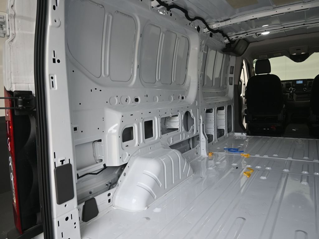 Used 2024 Ford Transit 150 Low Roof RWD image 2