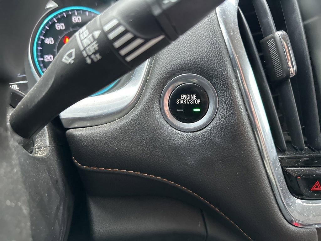 Used 2018 Chevrolet Traverse LT image 22