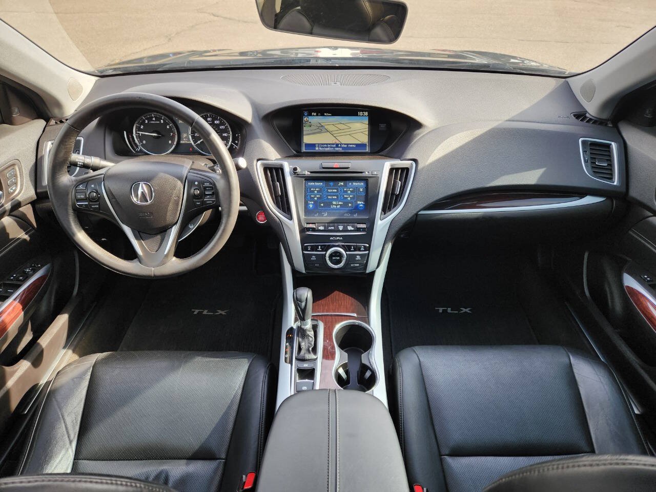 Used 2017 Acura TLX w/ Technology Package FWD image 3