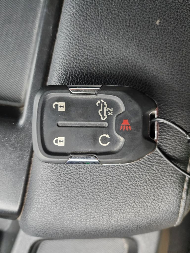 Certified 2022 Chevrolet Silverado 3500 LT w/ Convenience Package image 41