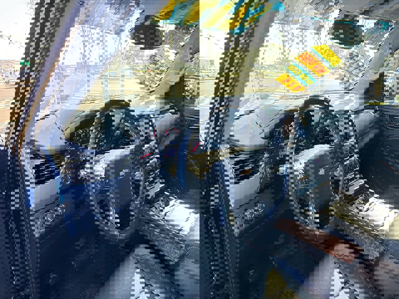 Used 2015 Chevrolet Tahoe LTZ image 9