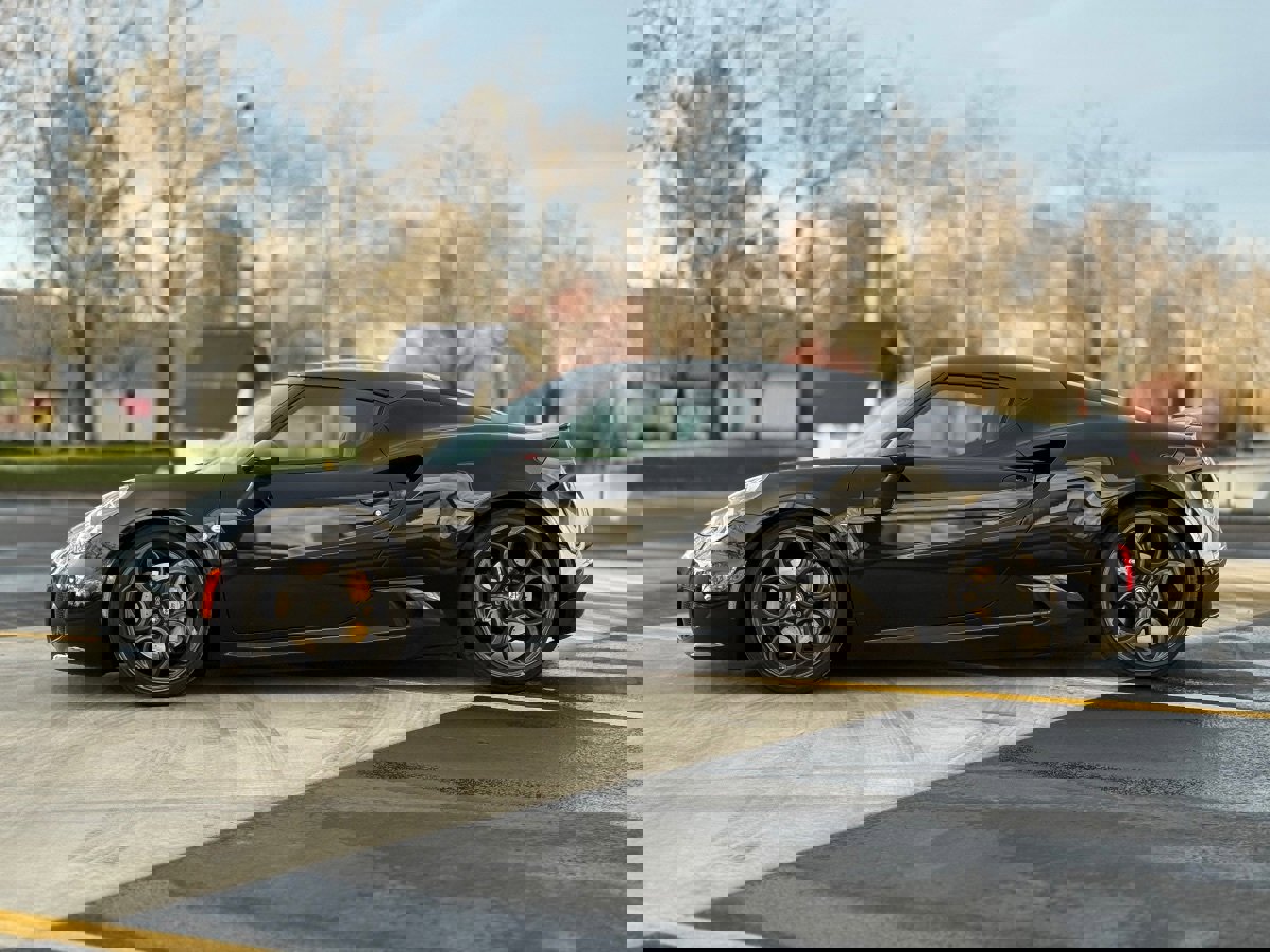 Used 2017 Alfa Romeo 4C w/ Coupe Track Package 1 image 7