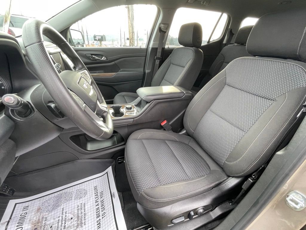 Used 2023 GMC Acadia SLE w/ Driver Convenience Package image 11