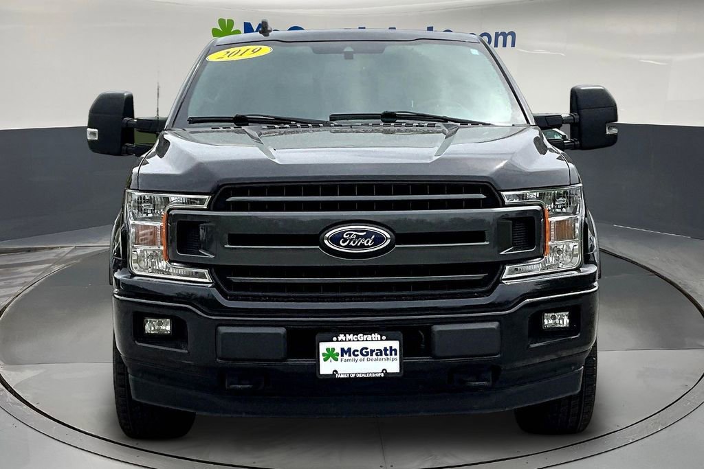 Used 2019 Ford F150 XLT w/ Equipment Group 302A Luxury AWD/4WD image 2