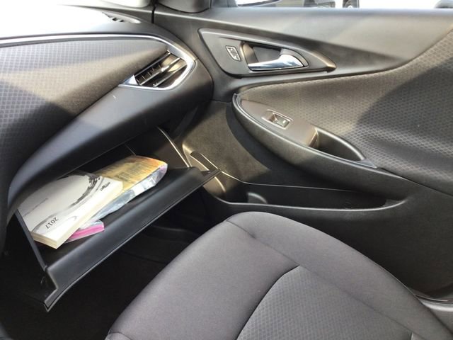 Used 2017 Chevrolet Malibu LT w/ Driver Confidence Package image 25
