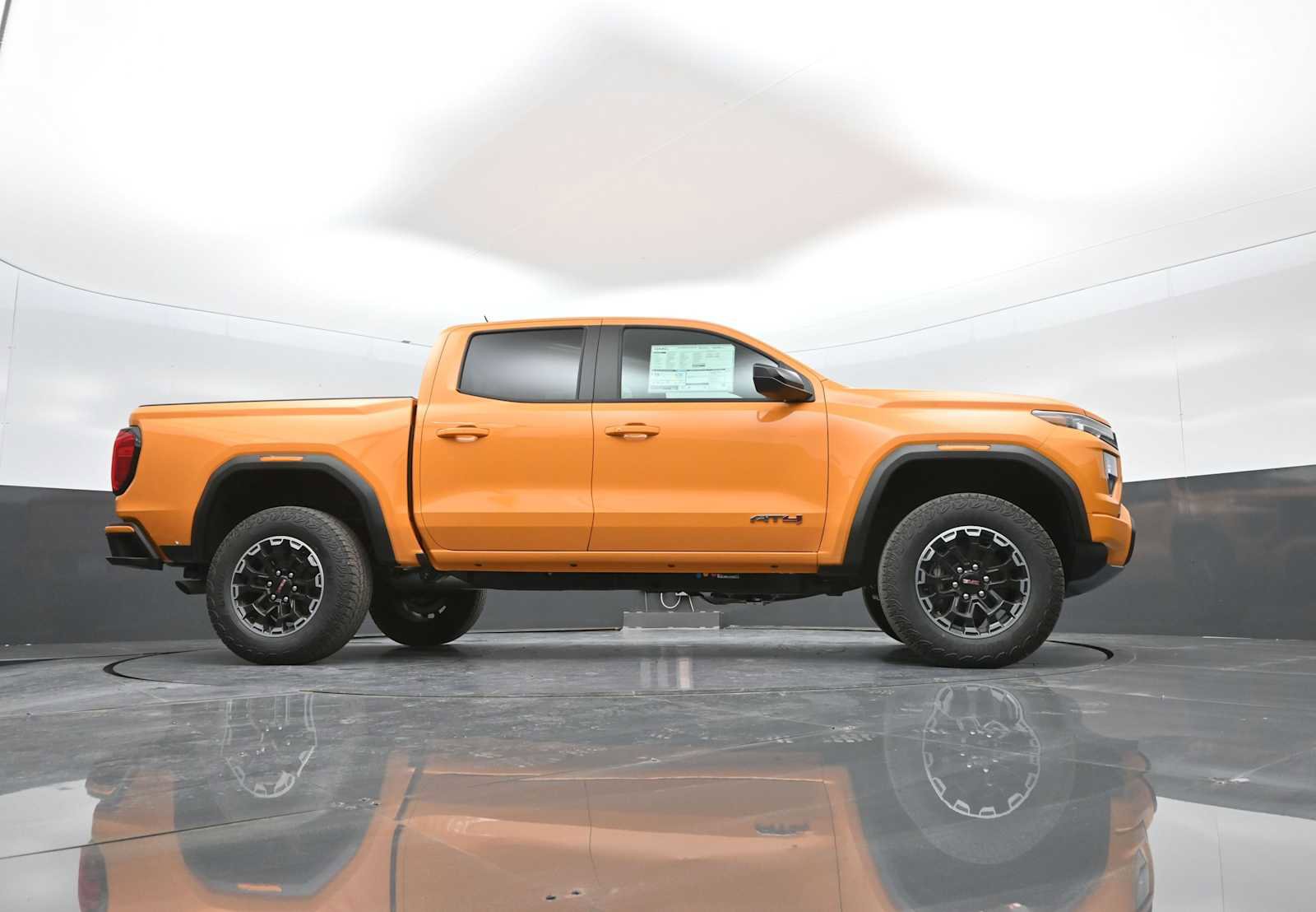 New 2026 GMC Canyon AT4 image 40