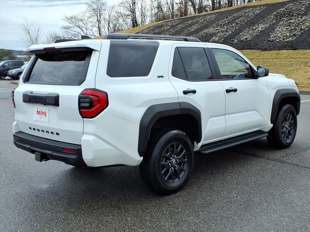 Certified 2025 Toyota 4Runner SR5 image 4