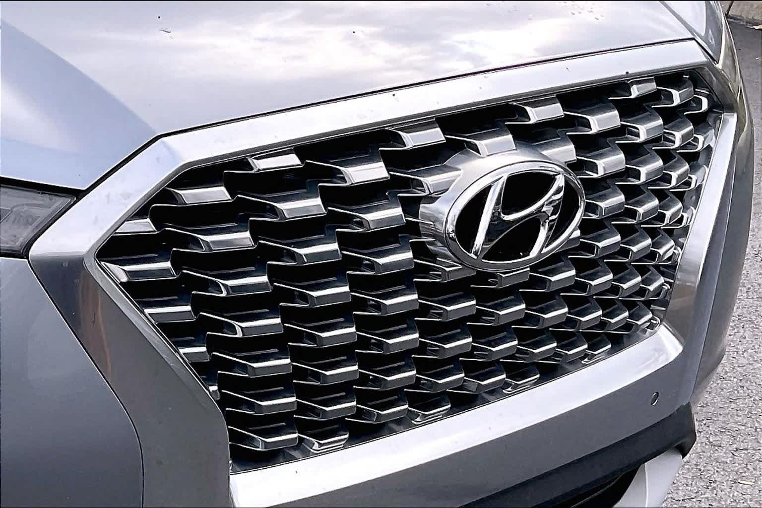 Used 2020 Hyundai Palisade SEL w/ Premium Package FWD image 32