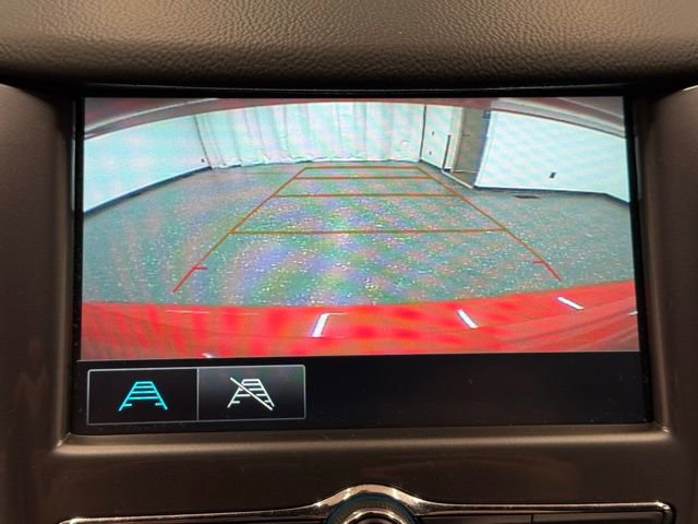 Used 2018 Chevrolet Cruze LT w/ Convenience Package image 17