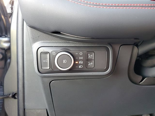 Used 2025 Ford Explorer ST RWD image 30