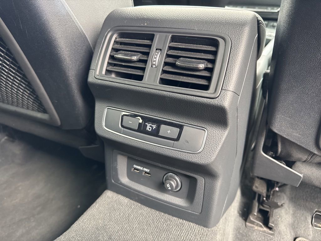 Used 2025 Audi Q5 2.0T Premium image 9