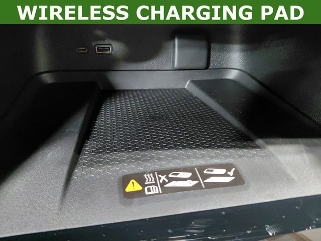 Used 2026 Chevrolet Traverse Z71 image 11