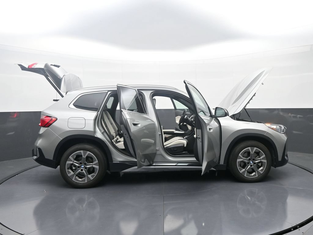 New 2026 BMW X1 xDrive28i w/ Technology Package AWD/4WD image 44