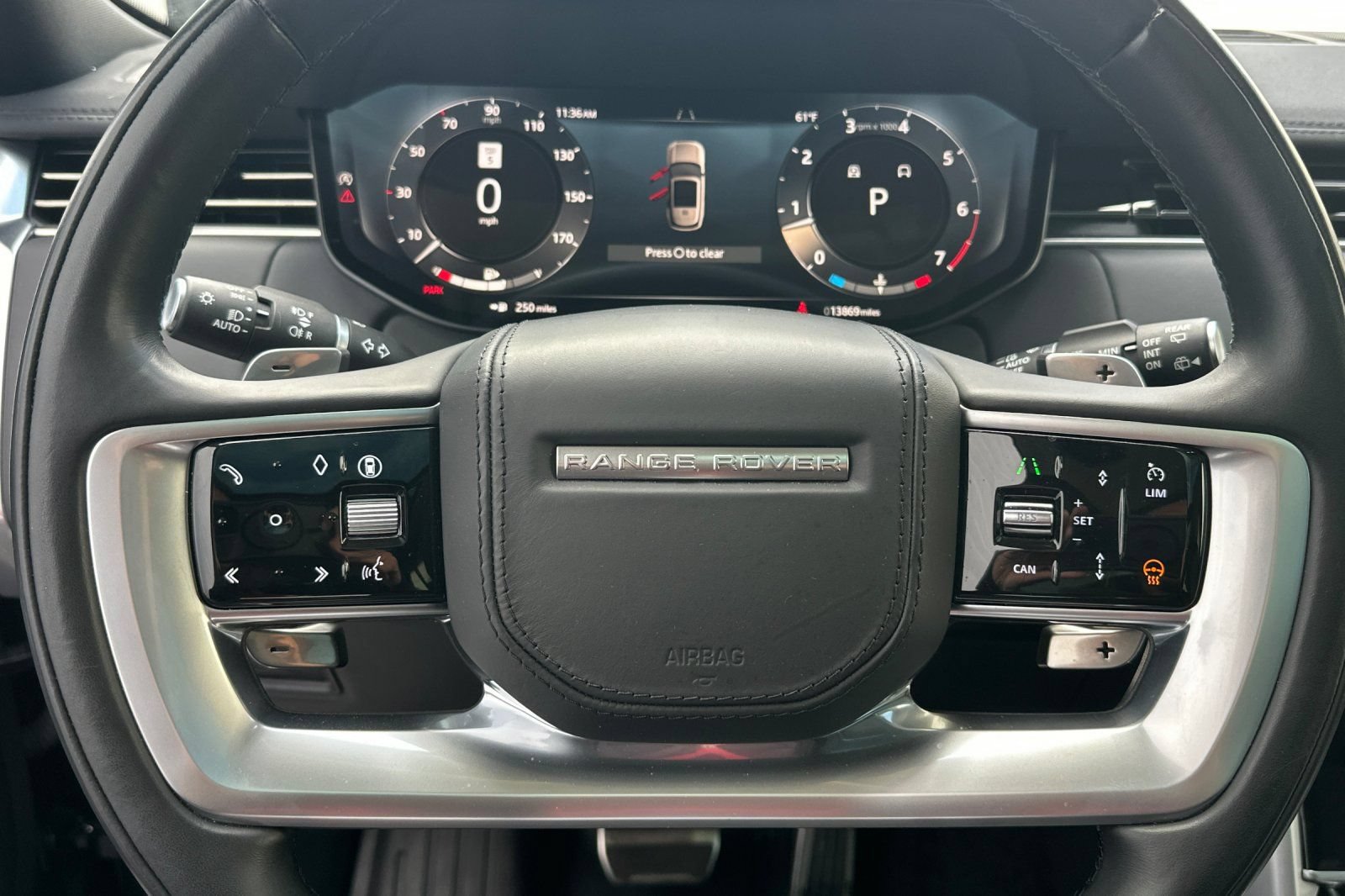 Used 2024 Land Rover Range Rover SE AWD/4WD image 29