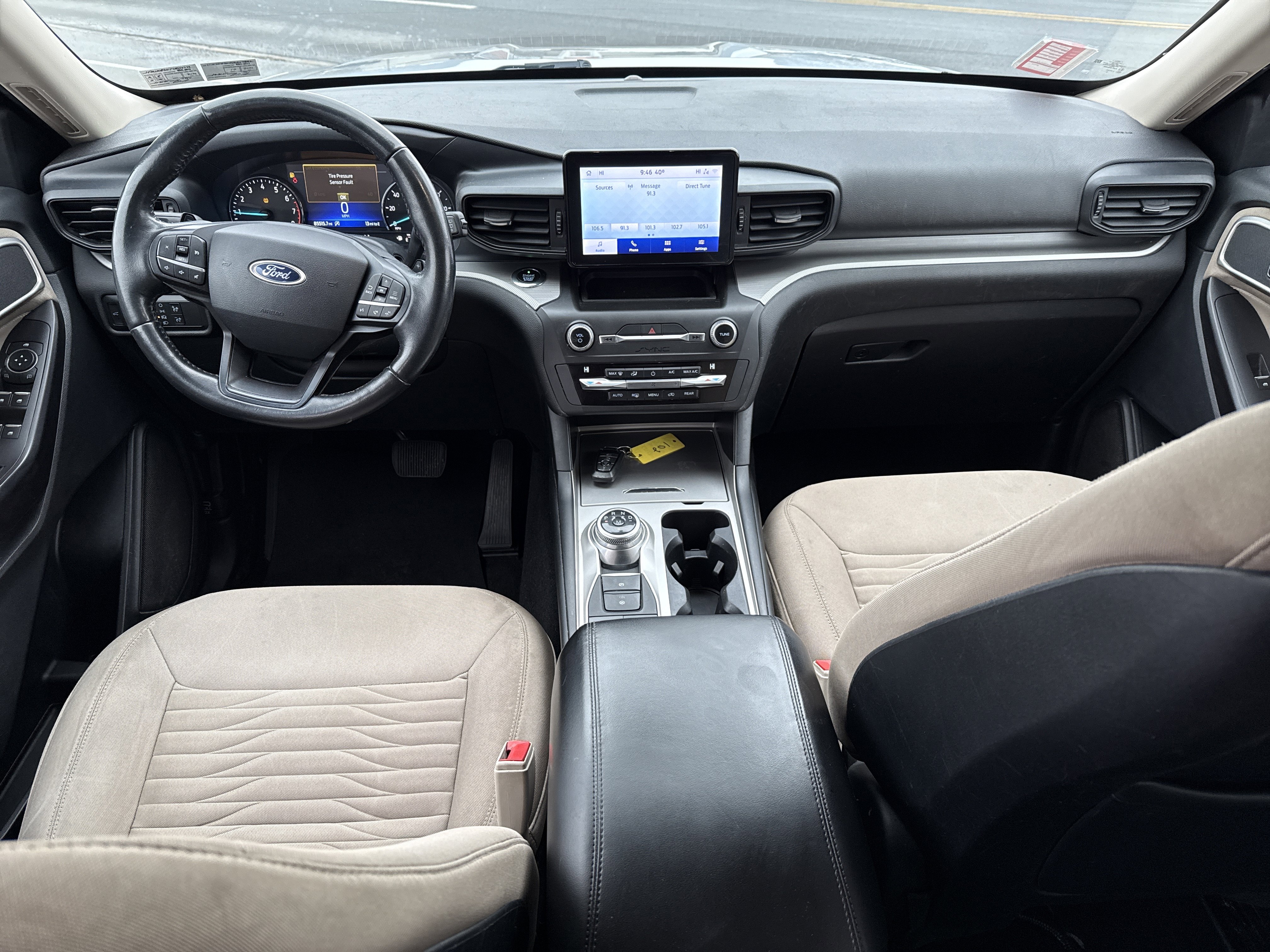 Used 2020 Ford Explorer XLT w/ Class III Trailer Tow Package image 15