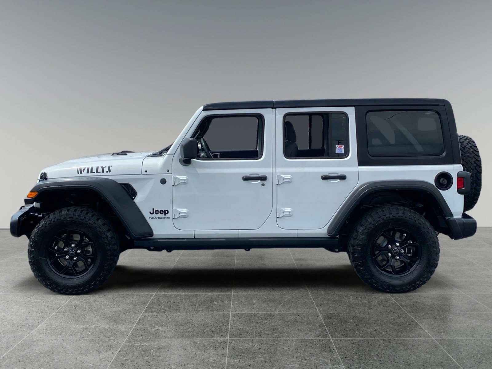 Used 2025 Jeep Wrangler Unlimited Sport AWD/4WD image 2