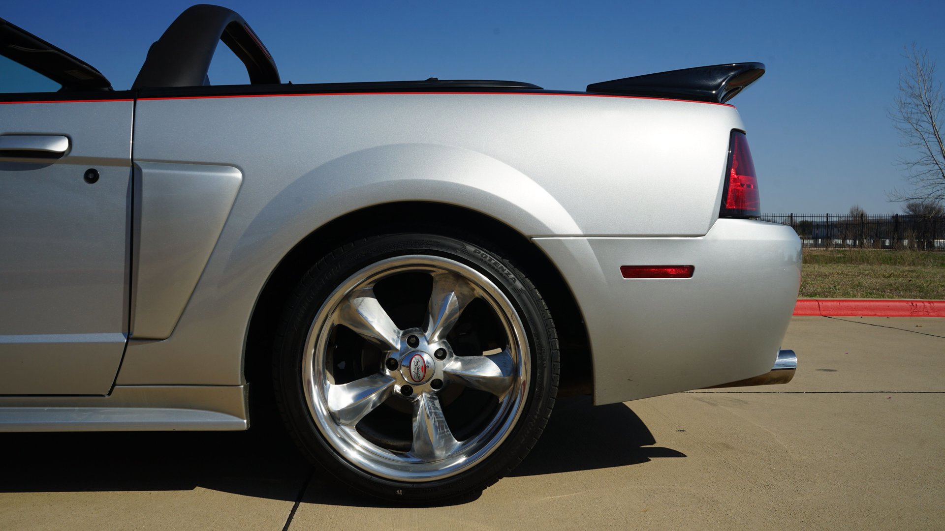 Used 2003 Ford Mustang GT image 37