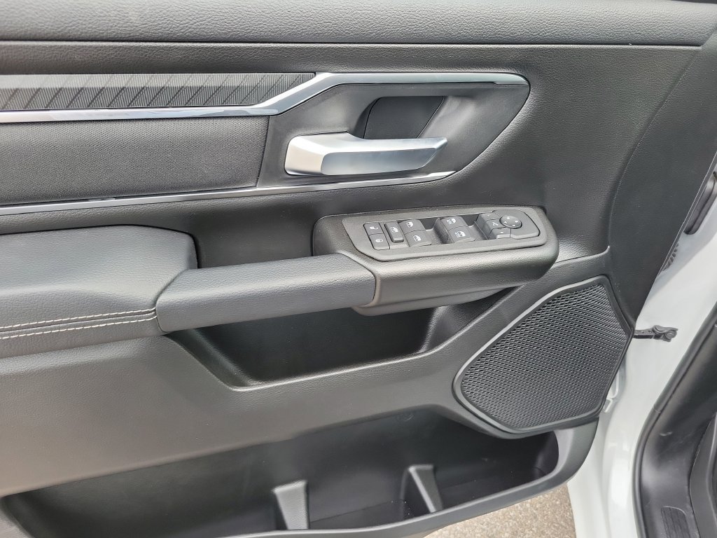 New 2026 RAM 1500 Big Horn AWD/4WD image 21