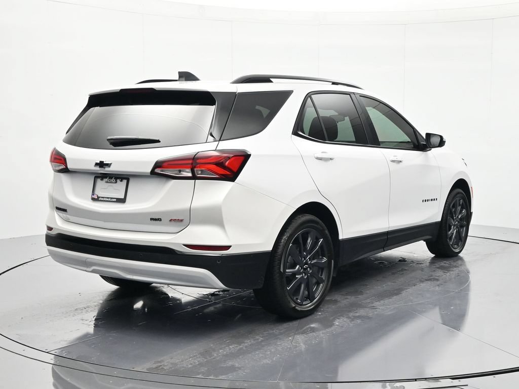 Used 2024 Chevrolet Equinox RS w/ RS Leather Package AWD/4WD image 5