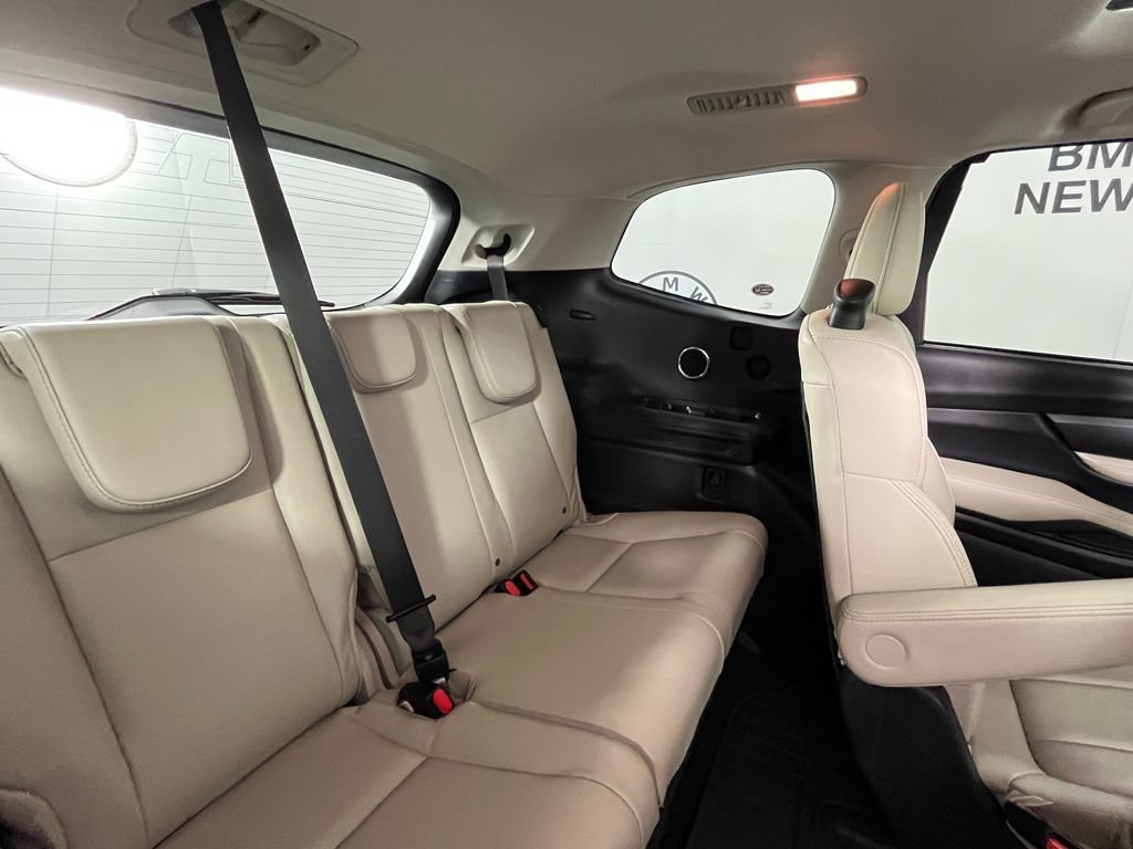 Used 2019 Subaru Ascent Limited AWD/4WD image 22