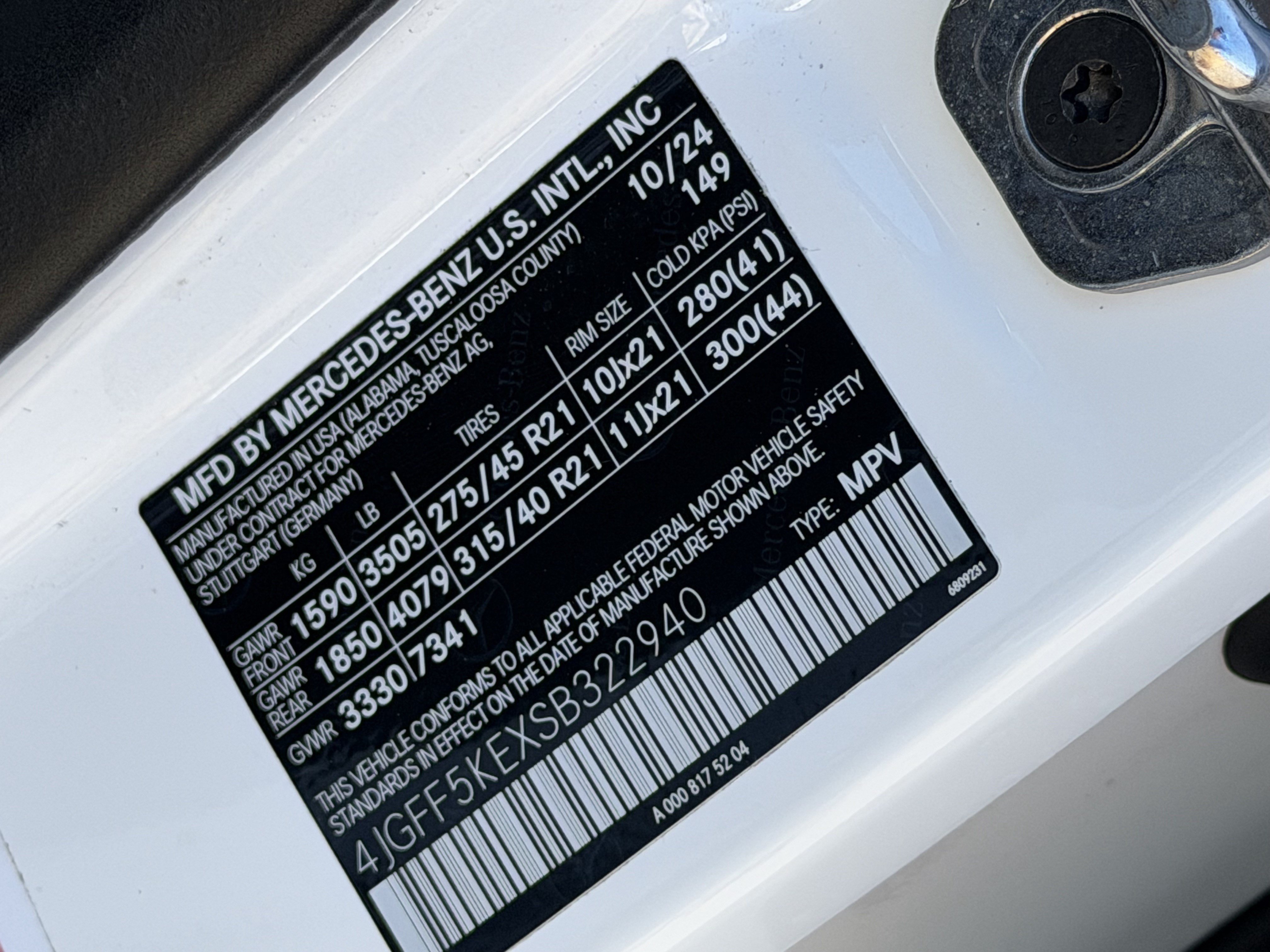Used 2025 Mercedes-Benz GLS 450 4MATIC image 29