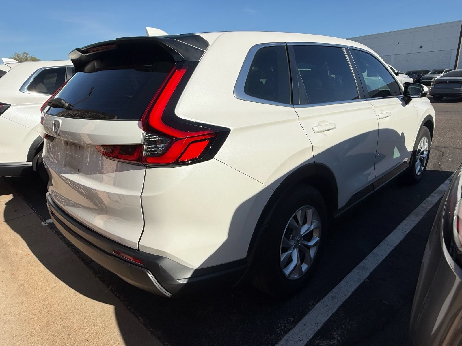 Used 2024 Honda CR-V LX image 4