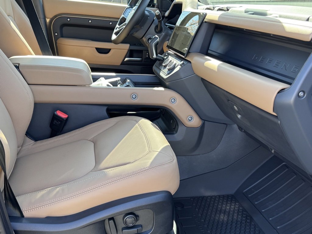 New 2026 Land Rover Defender 110 S image 14