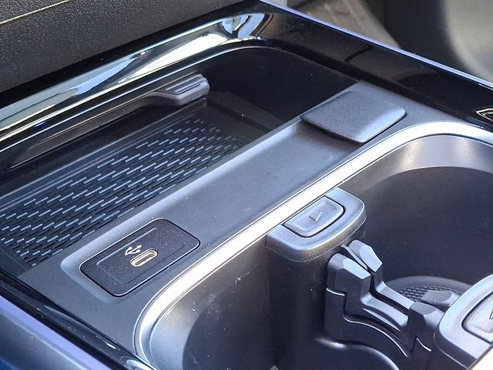 Used 2026 Mercedes-Benz GLB 250 4MATIC image 20