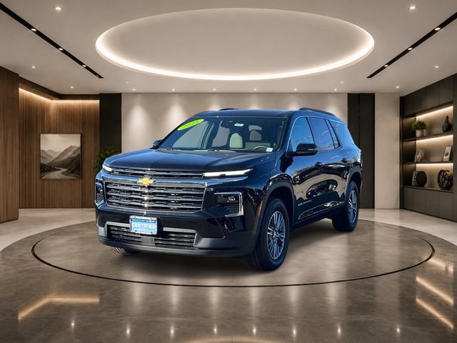 Certified 2025 Chevrolet Traverse LT FWD image 4