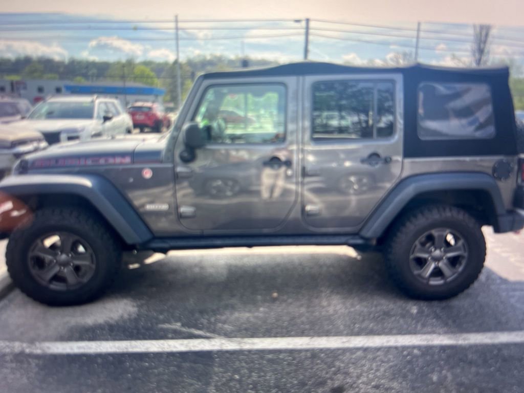 Used 2017 Jeep Wrangler Unlimited Rubicon image 10
