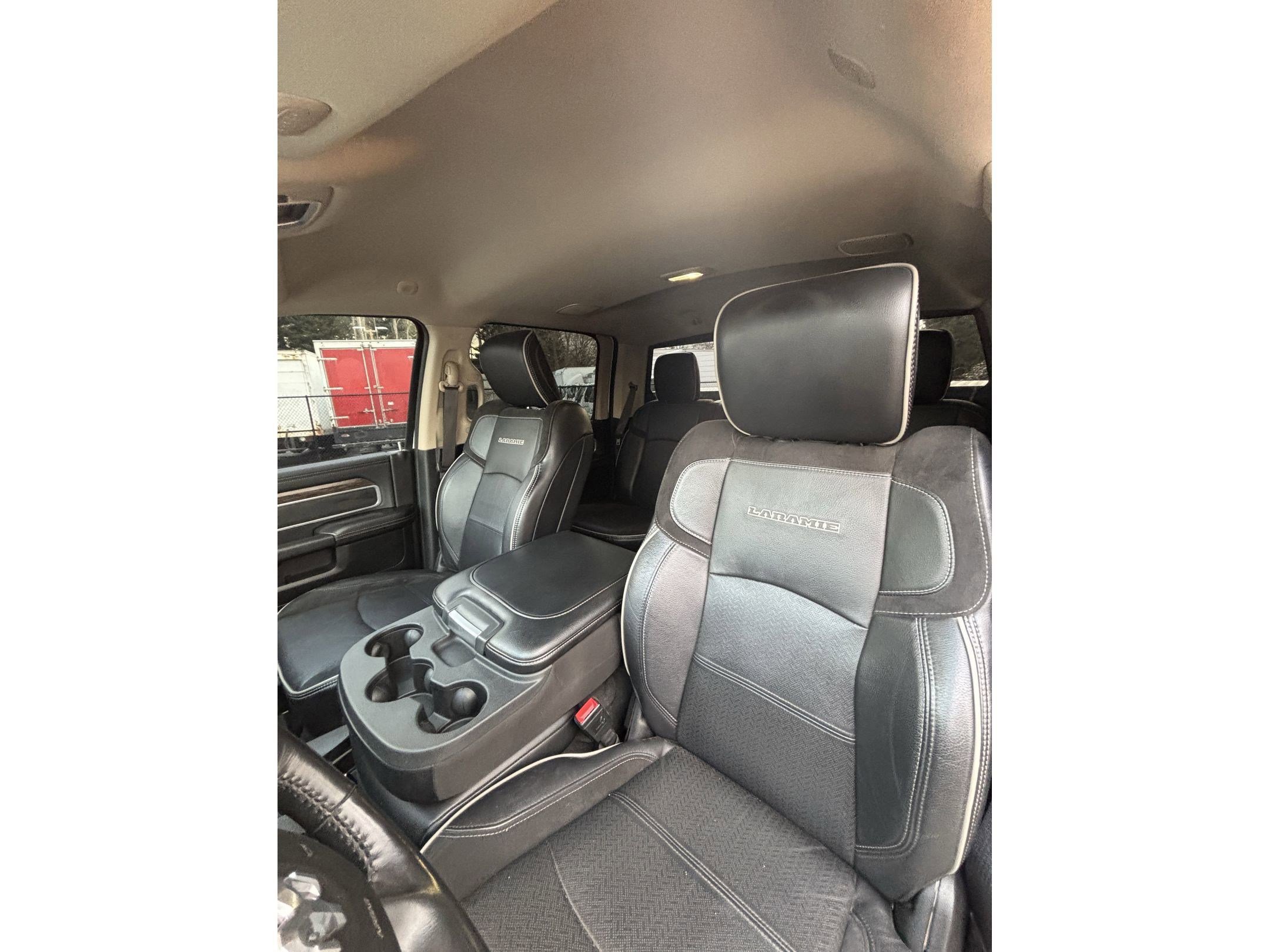 Used 2020 RAM 2500 Laramie image 27