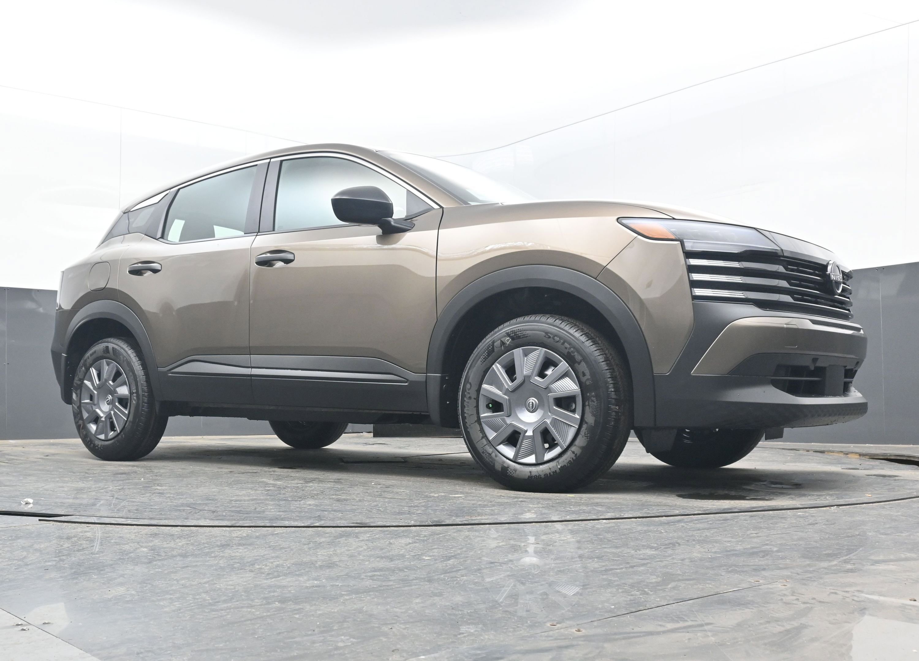 New 2026 Nissan Kicks S image 21