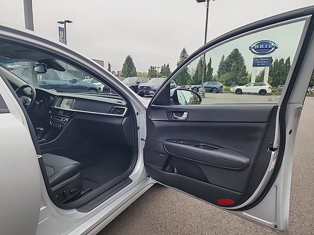 Used 2020 Kia Optima Premium FWD image 19