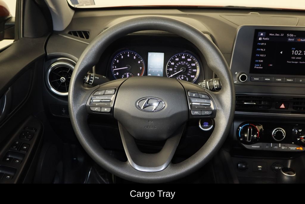 Used 2022 Hyundai Kona SEL w/ Cargo Package image 7