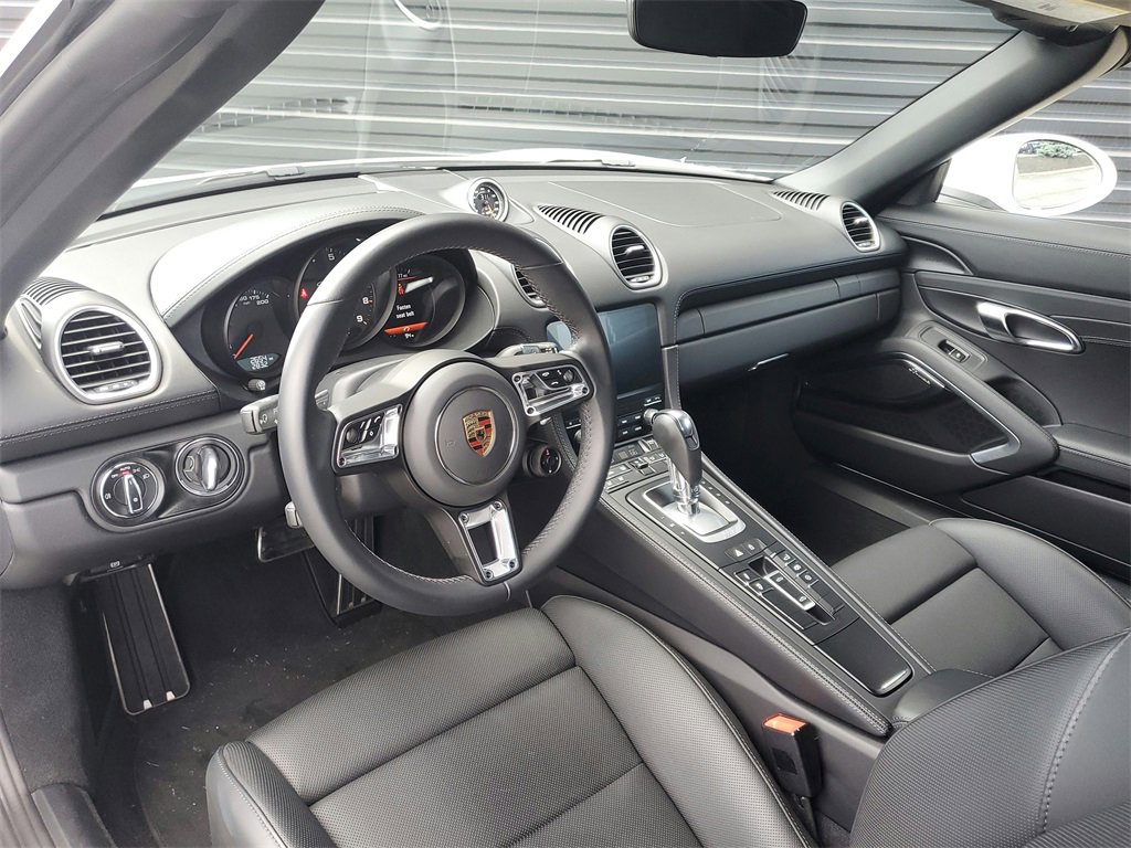 Used 2024 Porsche 718 Boxster GTS image 4