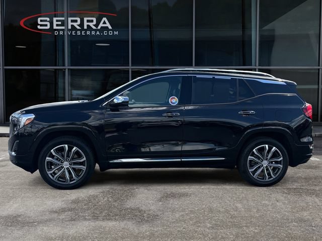 Used 2020 GMC Terrain Denali w/ Denali Premium Package AWD/4WD image 2