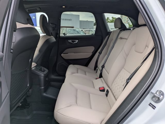 New 2026 Volvo XC60 T8 Plus w/ Protection Package Premier AWD/4WD image 14
