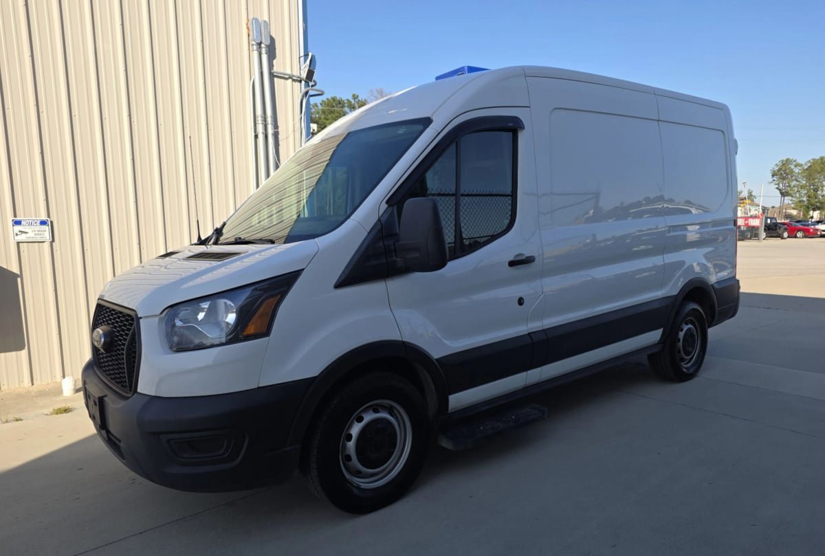 Used 2022 Ford Transit 150 Medium Roof w/ Load Area Protection Package RWD image 1