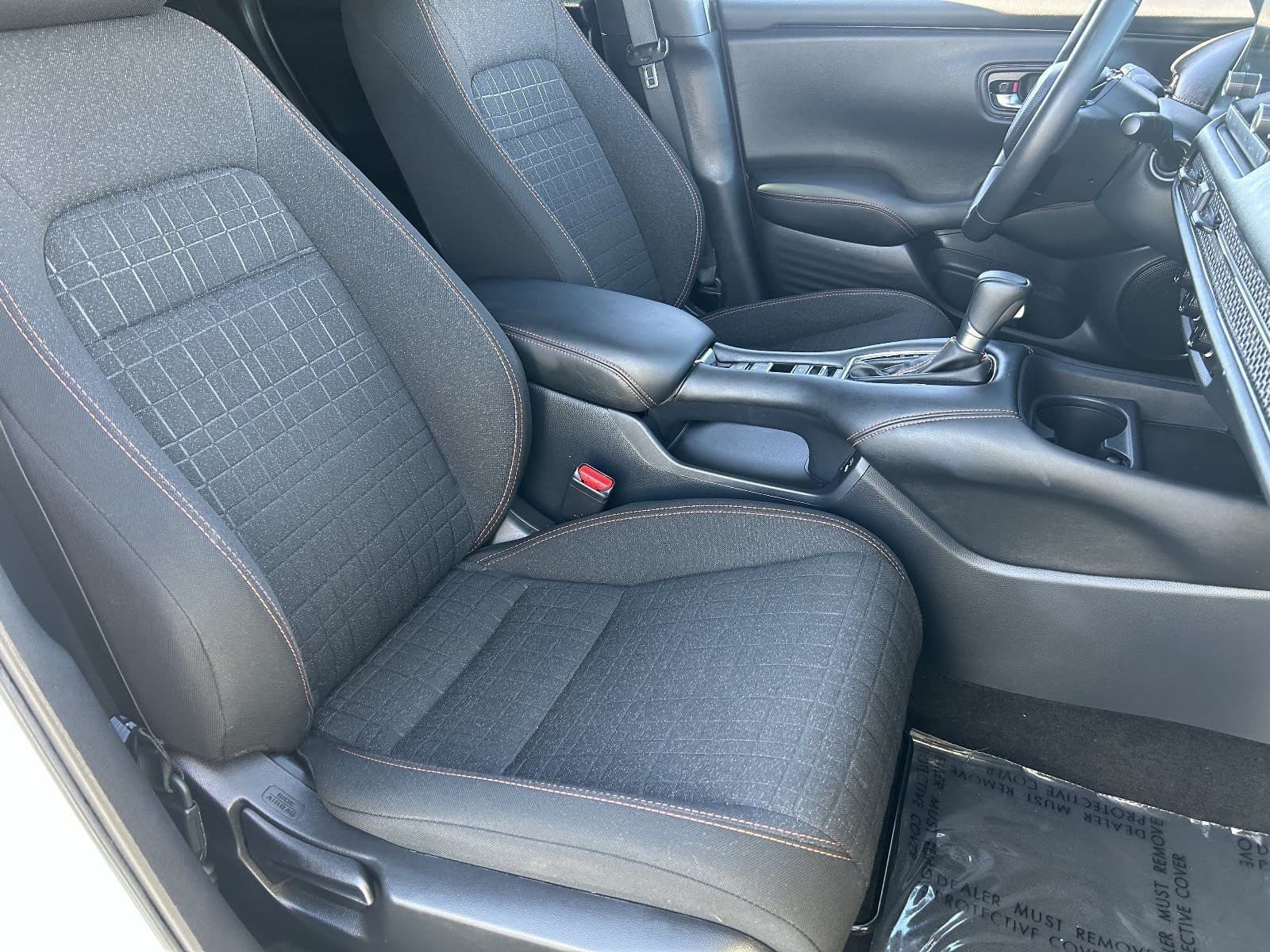 Certified 2025 Honda HR-V Sport image 13