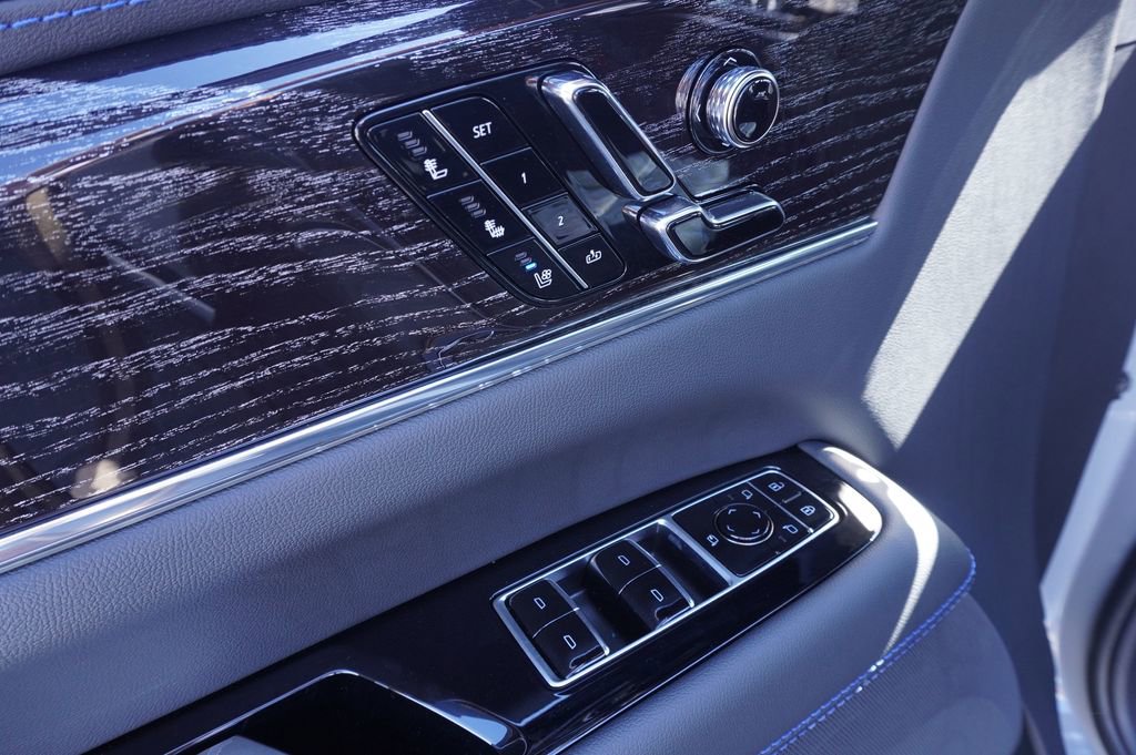 New 2026 Cadillac Escalade IQ Luxury 1 image 16