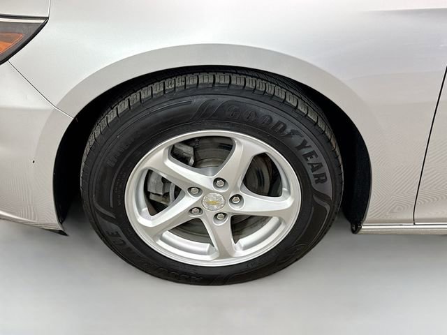 Used 2016 Chevrolet Malibu LS image 29