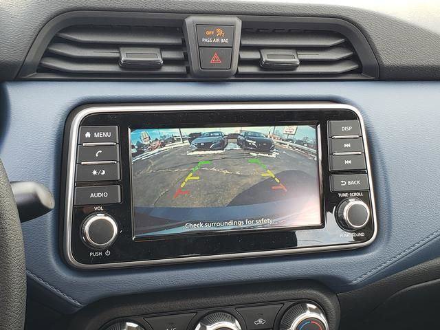 New 2025 Nissan Versa SV w/ Trunk Package FWD image 19