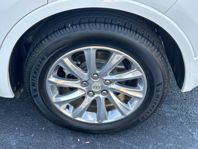 Used 2019 Buick Envision Essence FWD image 14