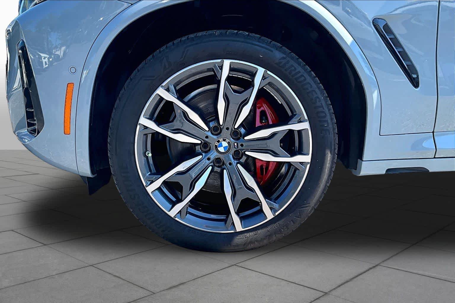 Used 2024 BMW X3 xDrive30i w/ M Sport Package AWD/4WD image 11