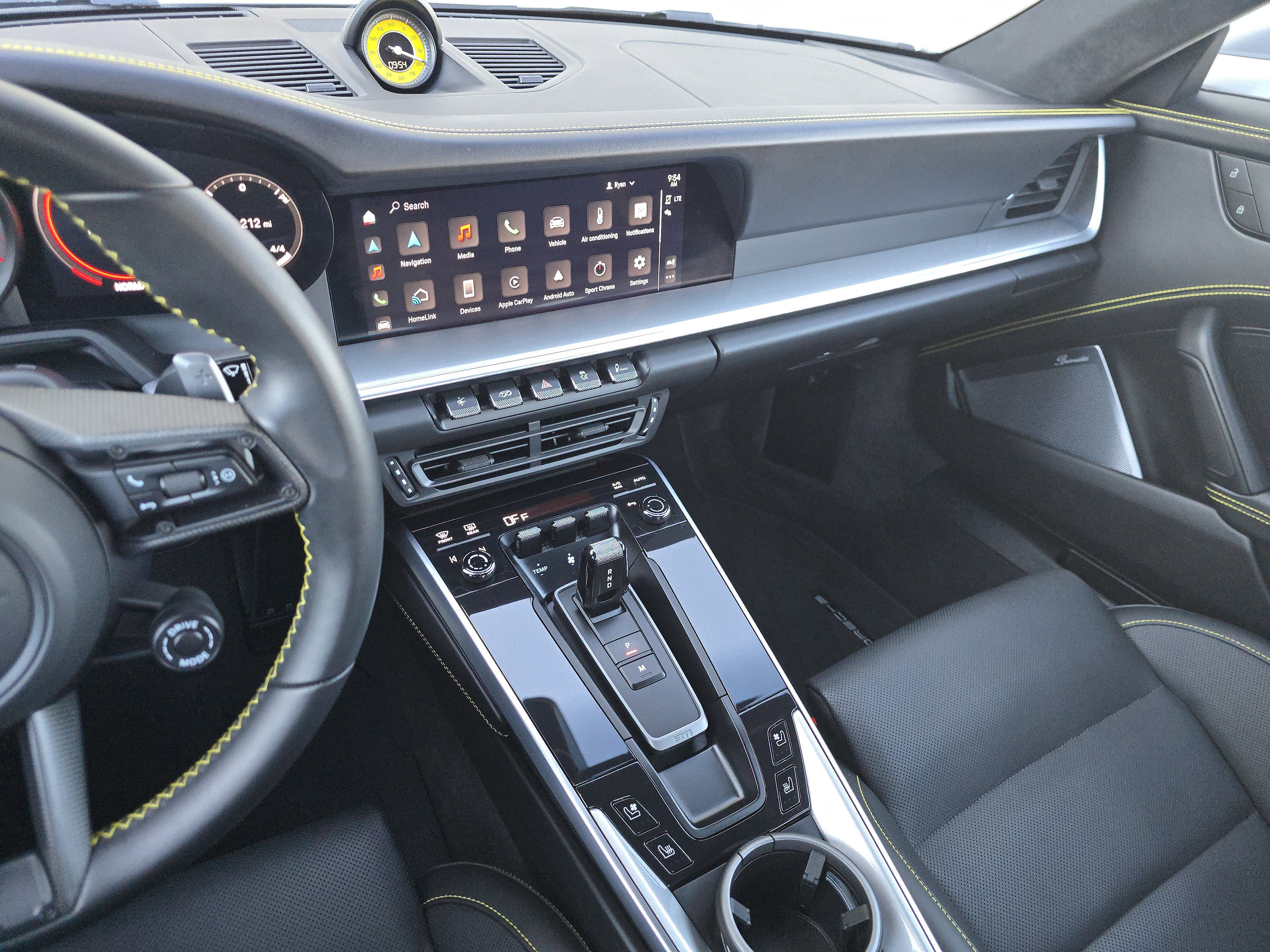 Certified 2022 Porsche 911 Turbo S image 18