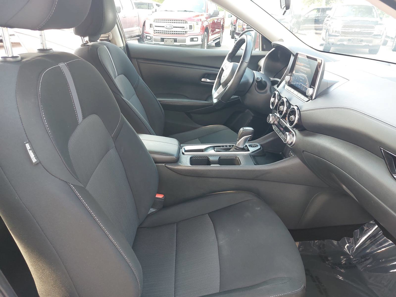 Used 2022 Nissan Sentra SV w/ All-Weather Package FWD image 10
