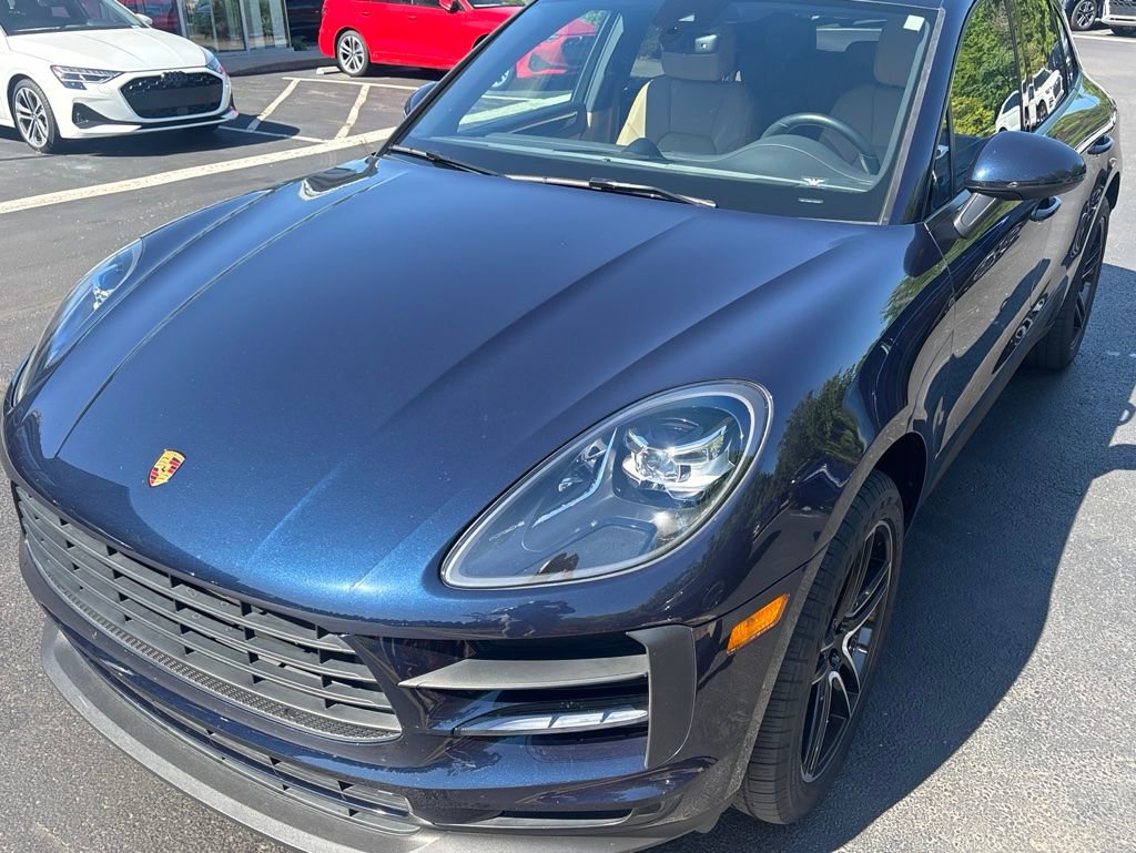 Used 2020 Porsche Macan AWD/4WD image 3